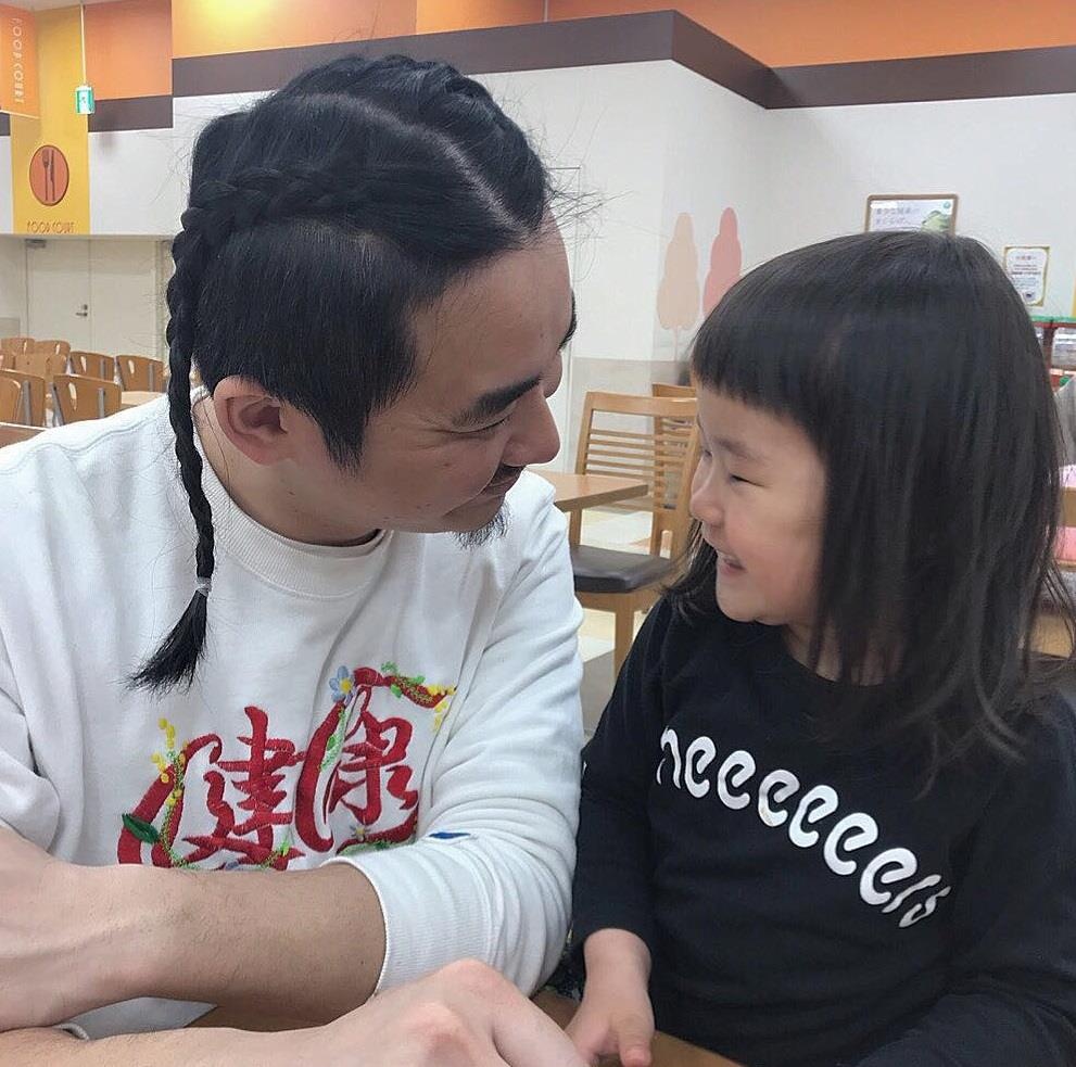 bo nuoi toc dai chup anh cung con anh 6