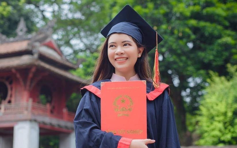 9X Thai Lan tot nghiep thu khoa DH Khoa hoc Xa hoi va Nhan van Ha Noi hinh anh