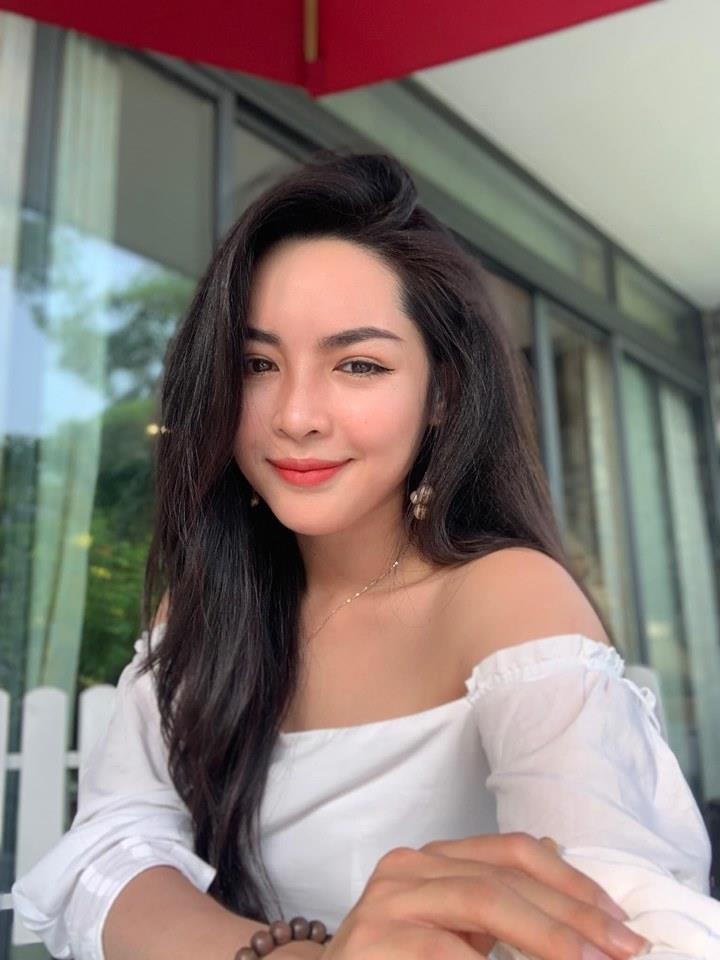 co gai doi doi nho tham my anh 5