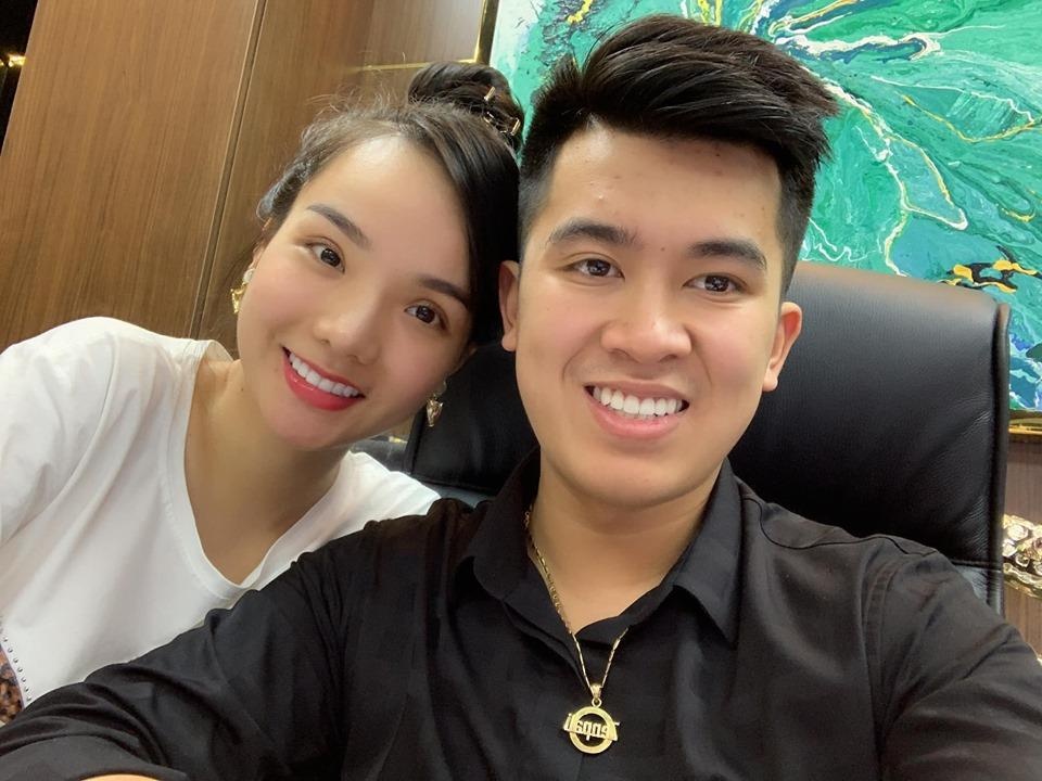 nữ cổ động viên xinh đẹp lấy chồng ảnh 1 nu co dong vien xinh dep lay chong anh 1