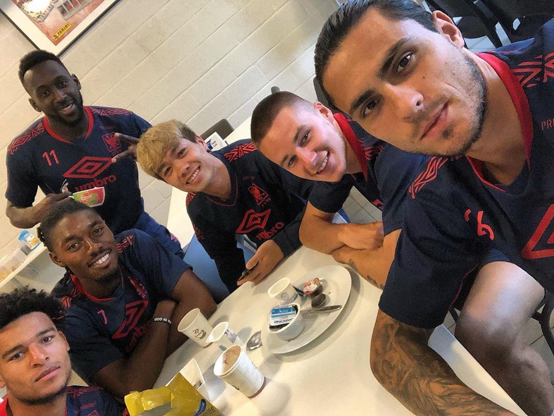 Cong Phuong sang Bi thi dau anh 1