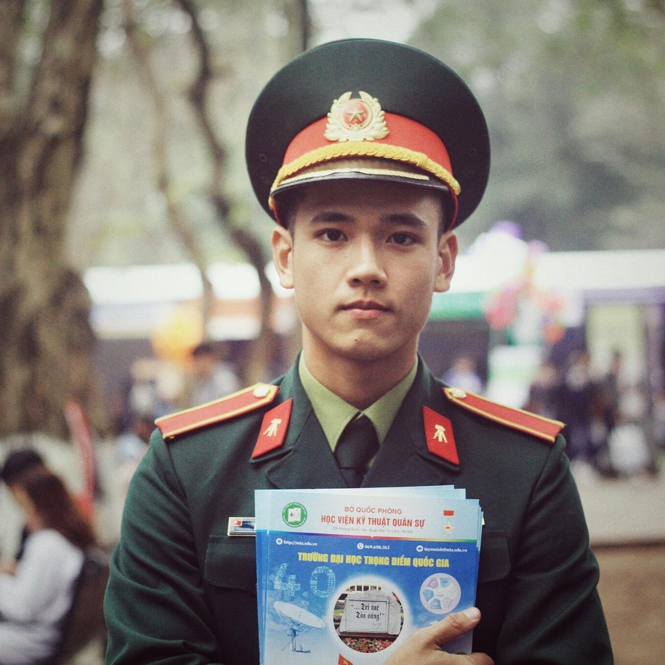 hot boy hoc vien ky thuat quan su anh 1