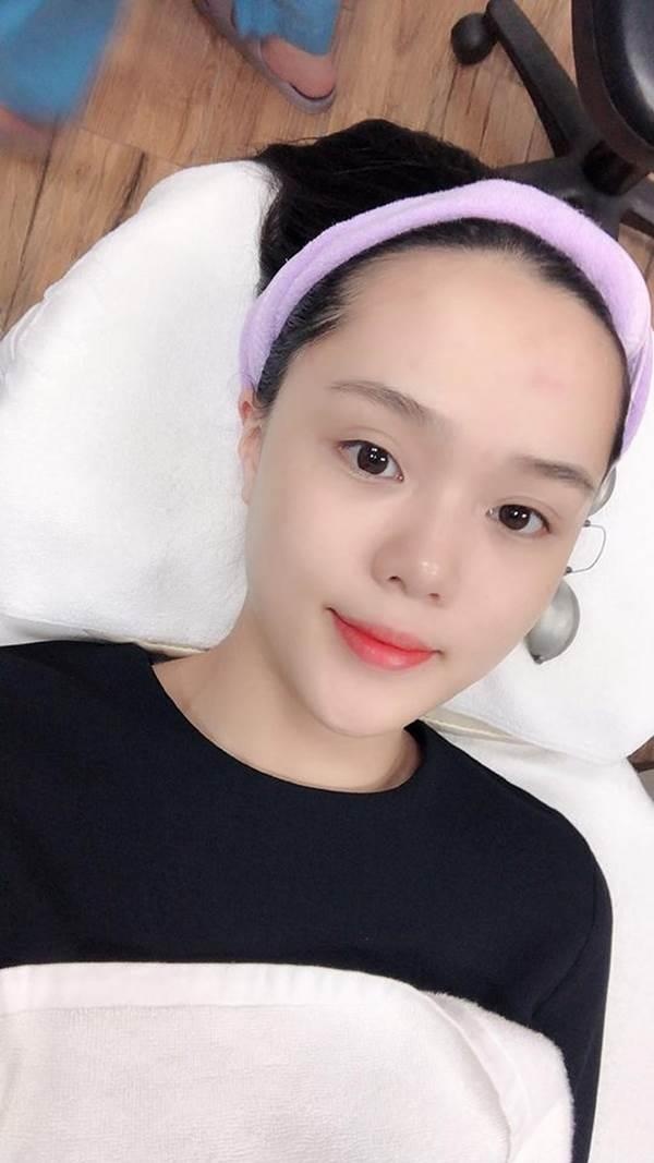 ban gai cau thu khoe mat moc anh 5