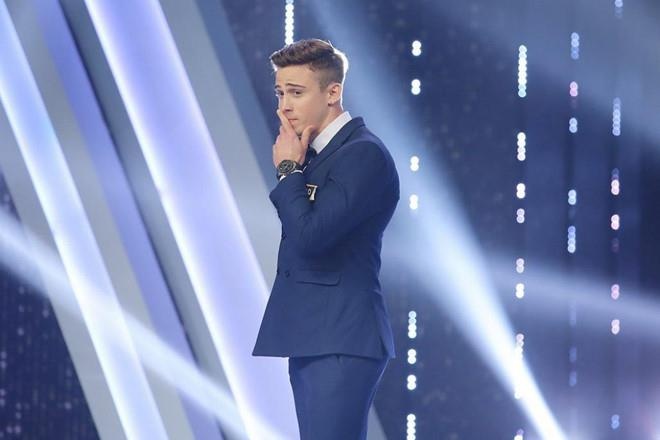 soai tay nguoi ay la ai co ban gai anh 1