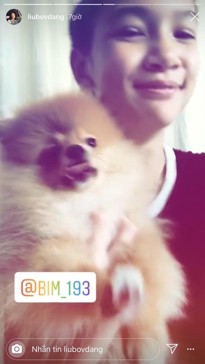 ban gai cau thu anh 4