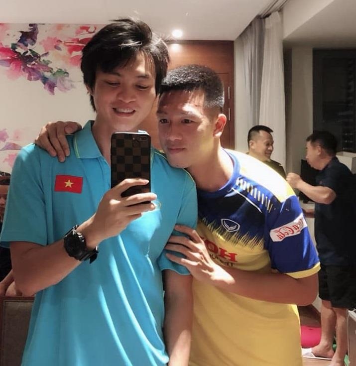 hoi quan da vong loai world cup anh 2