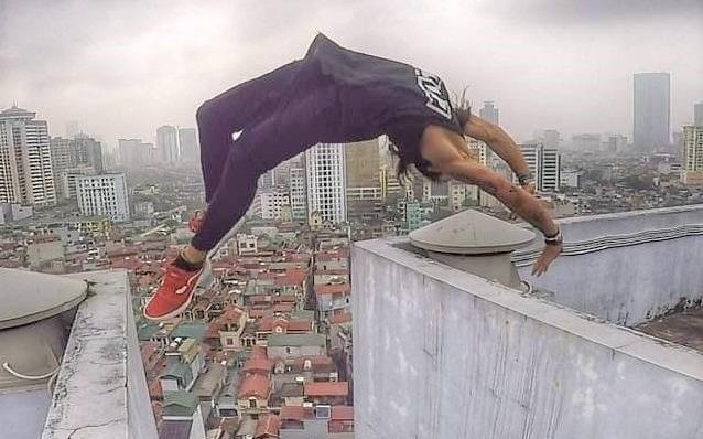 9X nhay qua hai noc nha cao 18 tang: '5 nam kinh nghiem moi dam lam' hinh anh