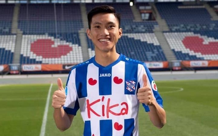 Co dong vien nuoc ngoai 'tran vao' trang ca nhan cua Van Hau hinh anh