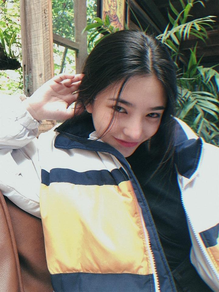 cap chi em Da Lat noi tieng anh 4