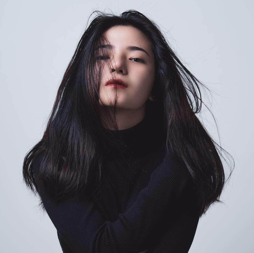 cap chi em Da Lat noi tieng anh 2