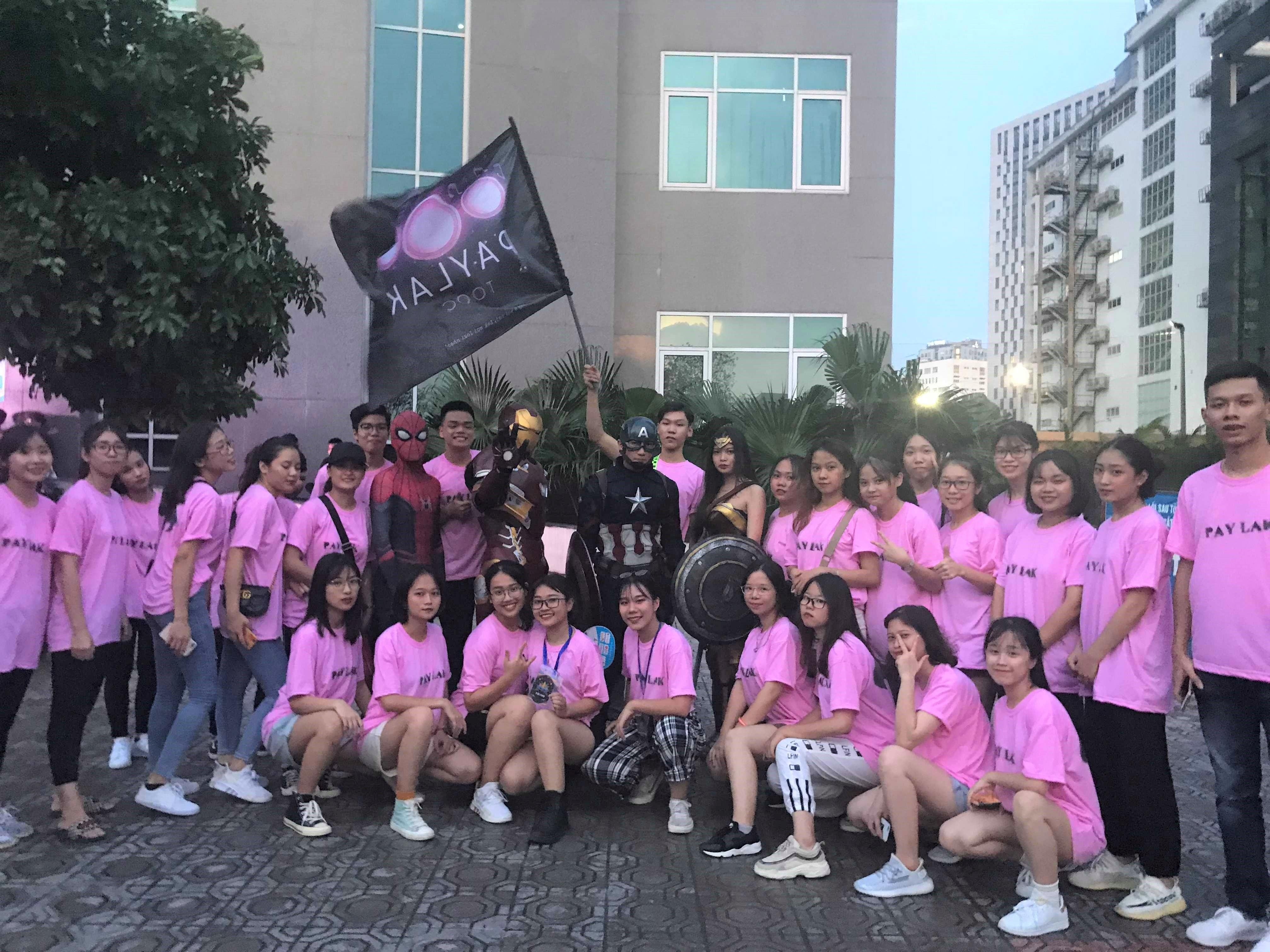 cosplay o le khai giang anh 2