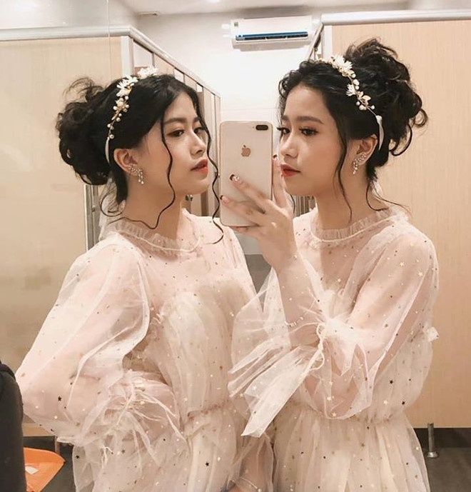 chi em sinh doi anh 6