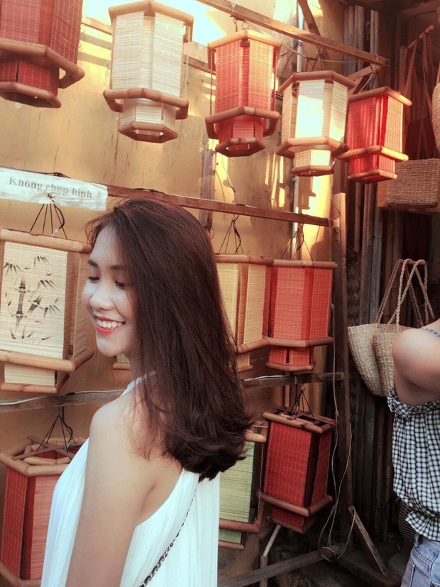 chi em sinh doi anh 10