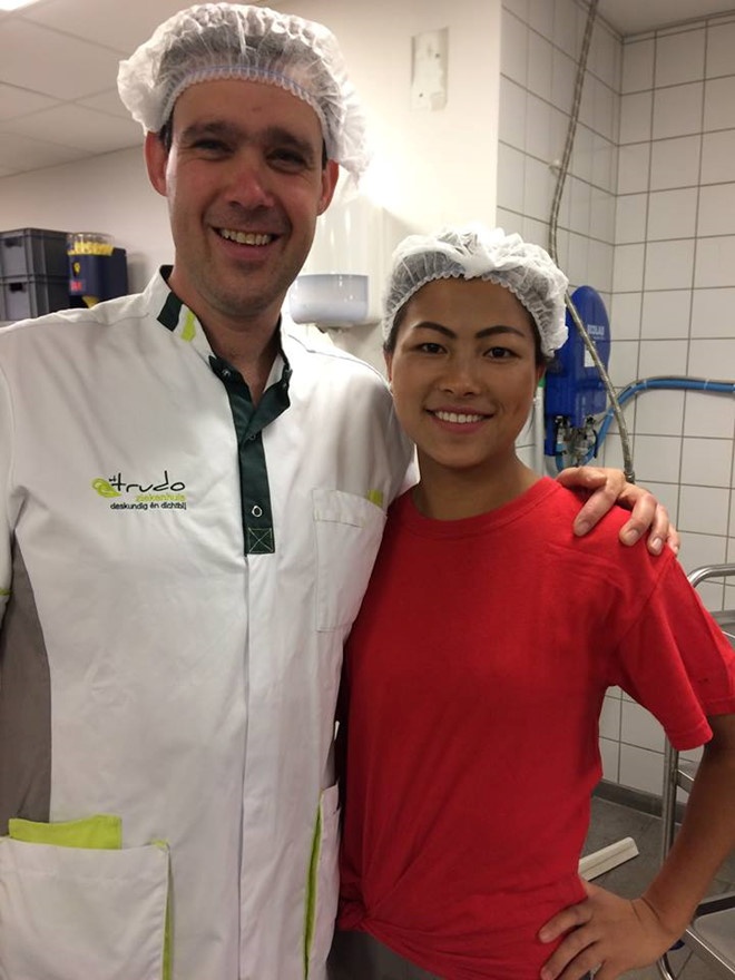 co be H'Mong noi tieng Anh anh 6