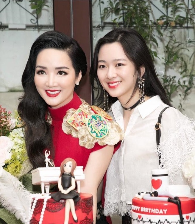 me con rich kid anh 8