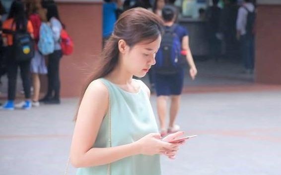 Hot girl Midu chia se ky niem 3 nam lam giang vien Dai hoc Hutech hinh anh