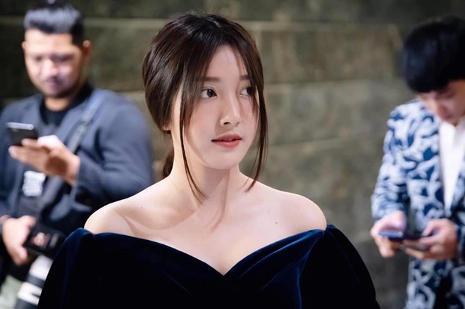 hot girl dong phuc anh 7