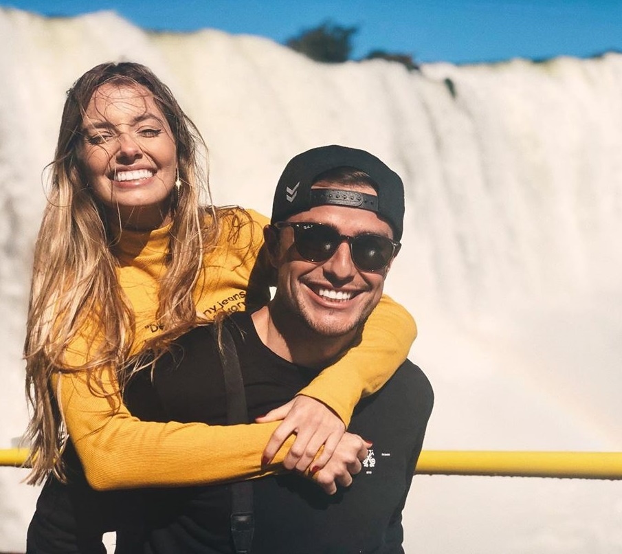 nguoi mau cut mot chan anh 8