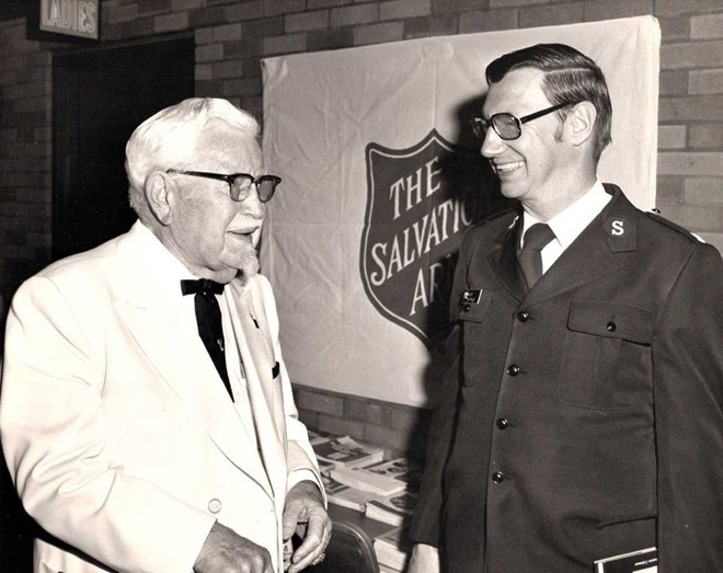 tuoi tre cua harland sanders anh 10