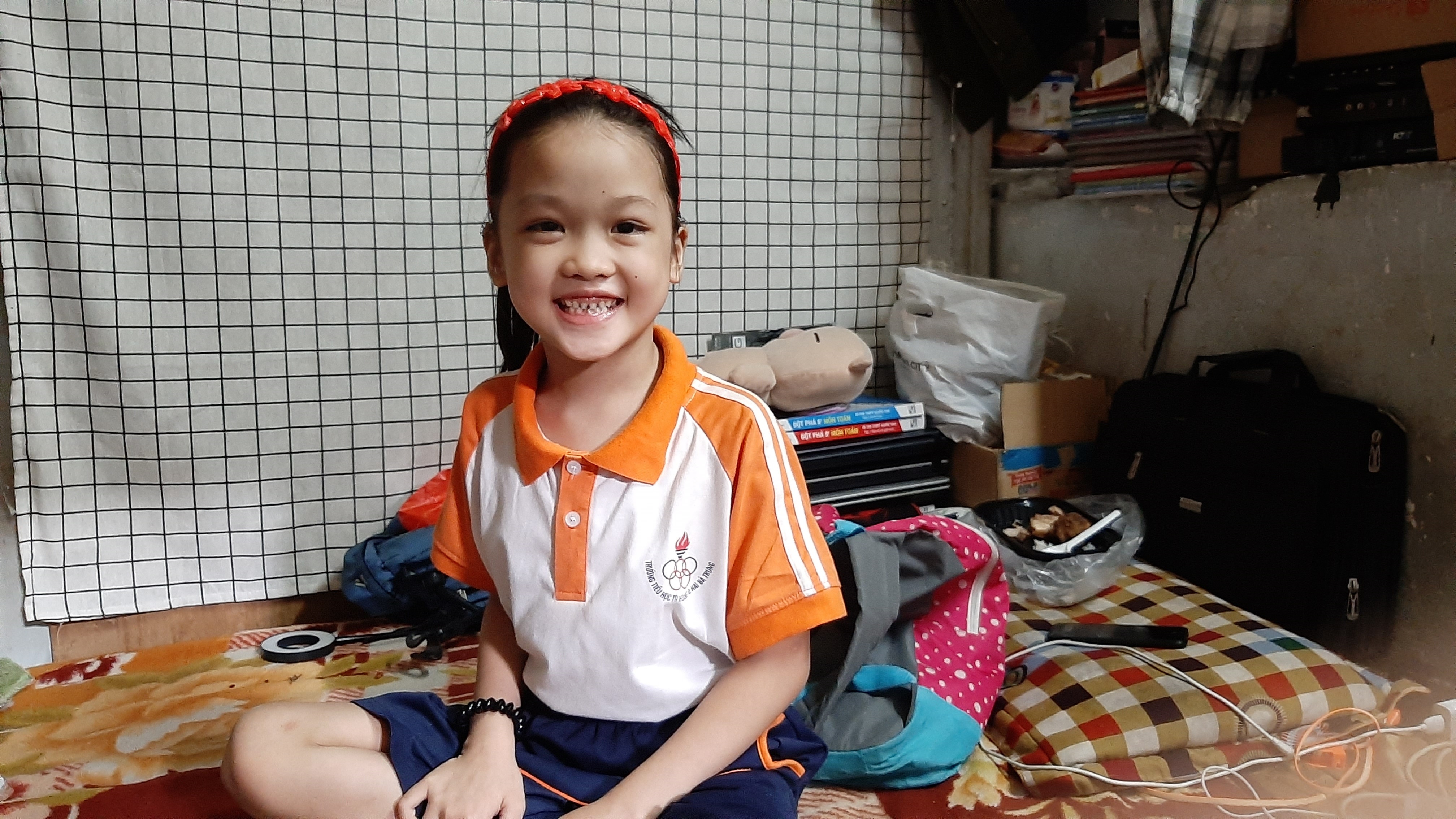 be gai vo gia cu phoi do dep anh 1