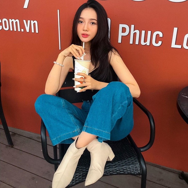 hot girl Dai hoc Ton Duc Thang anh 1