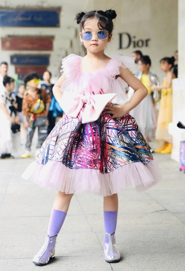 bé gái vô gia cư phối đồ đẹp ảnh 12 be gai vo gia cu phoi do dep anh 12