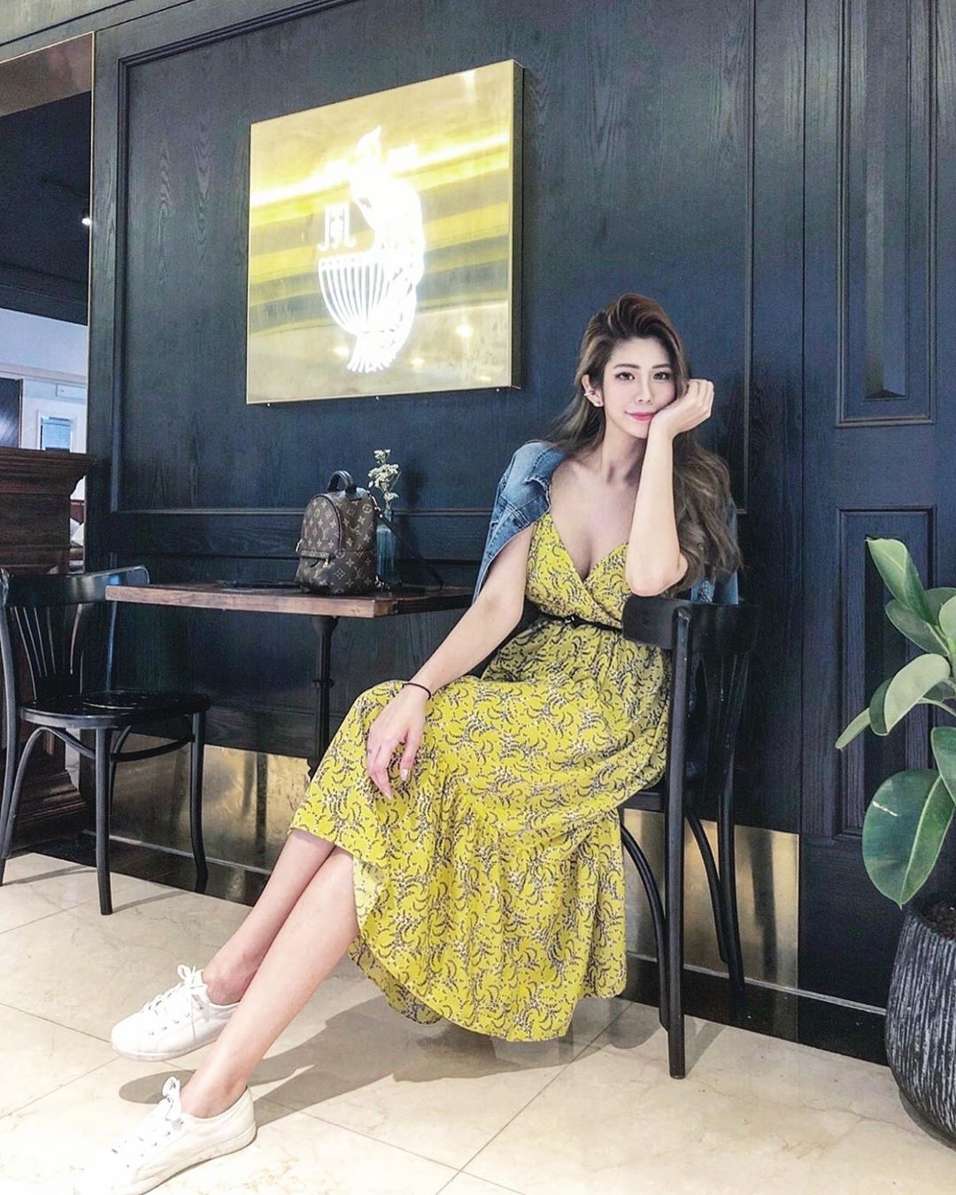 hot girl do xang anh 6