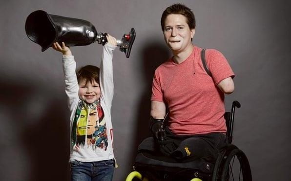 Ong bo cut tu chi chinh phuc nui cao 4.550 m truyen cam hung cho con hinh anh