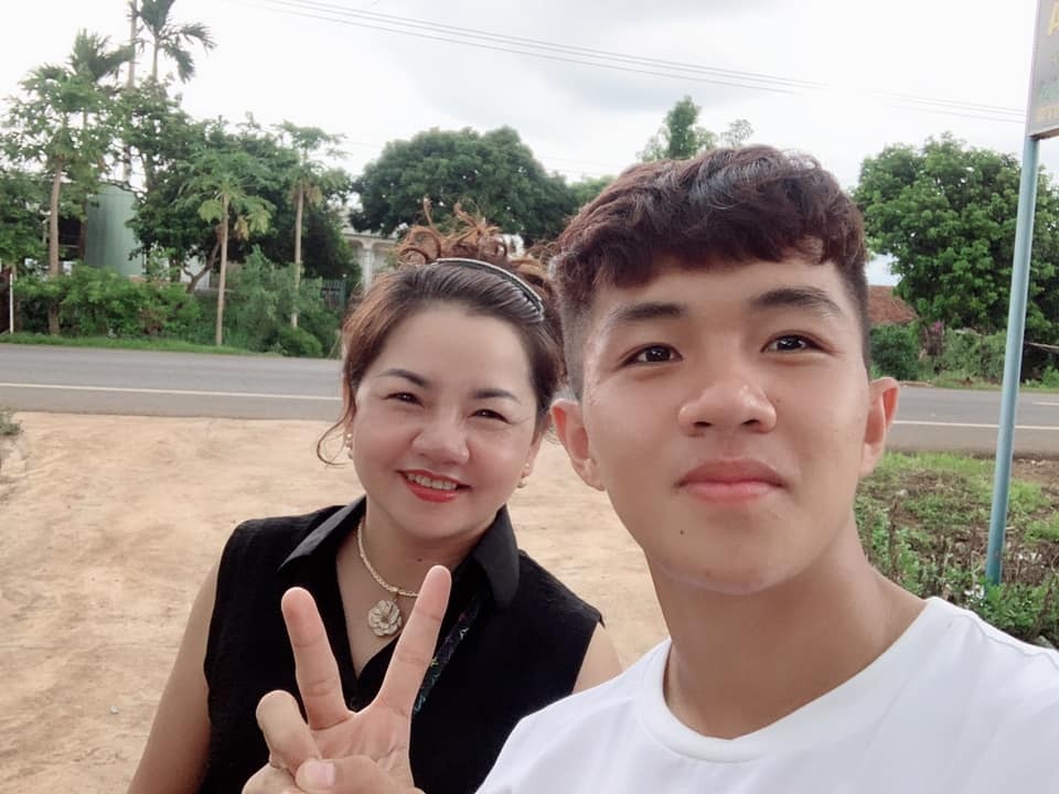 cau thu Nguyen Thanh Khoi anh 10