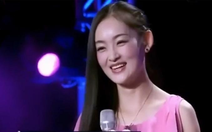Co gai ket hon voi an nhan cuu minh trong tran dong dat hinh anh