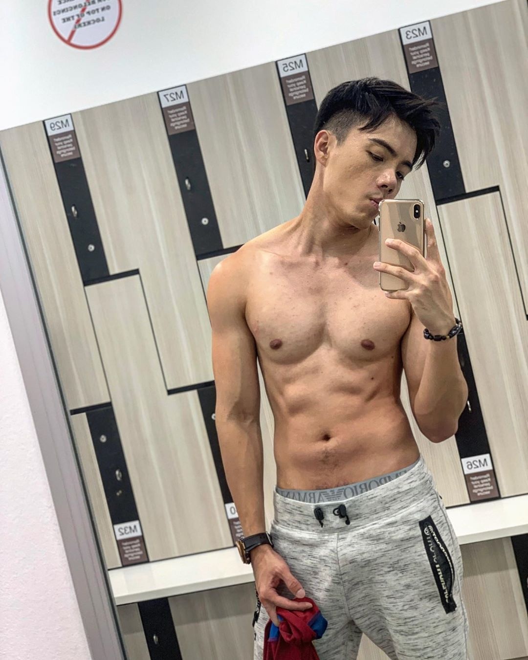 chàng trai bán hàng ăn nổi tiếng ảnh 3 chang trai ban hang an noi tieng anh 3