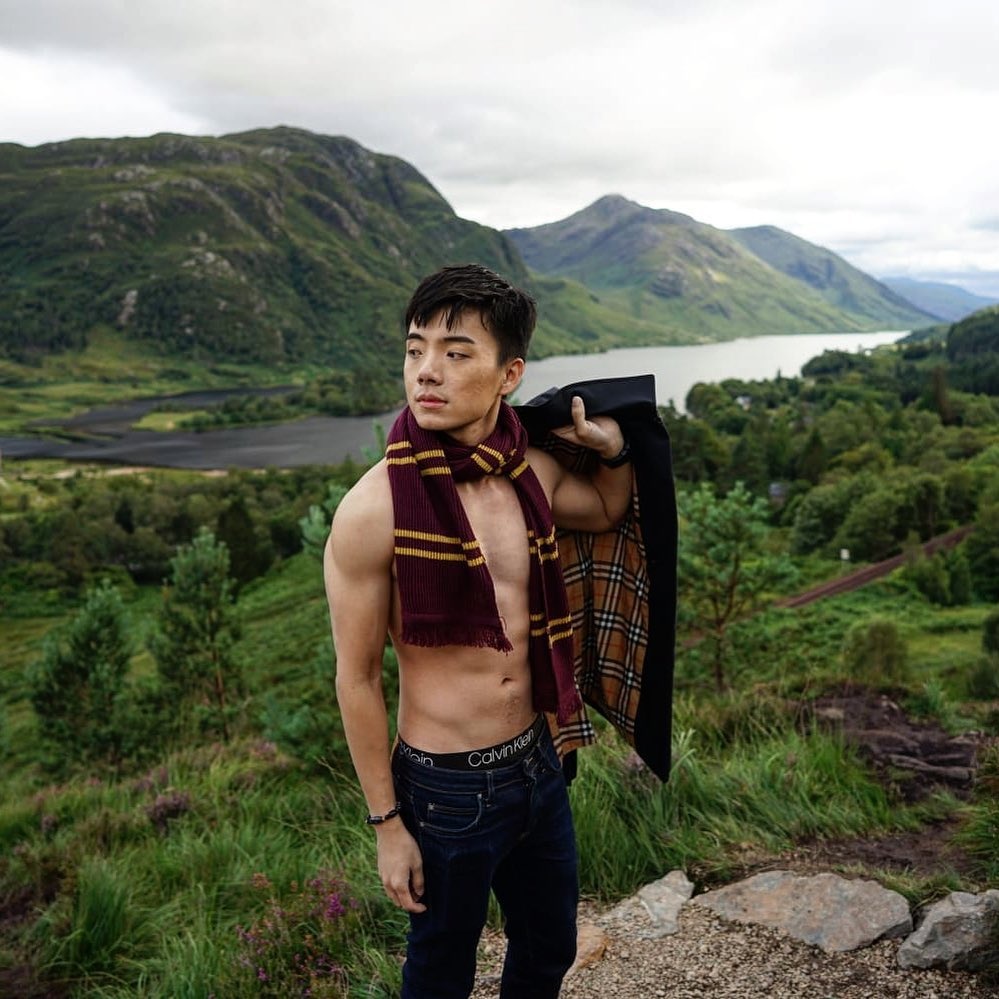 chu quan an hut khach anh 7