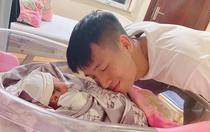 Trung ve Bui Tien Dung: 'Con la ban thang dep nhat cua bo' hinh anh