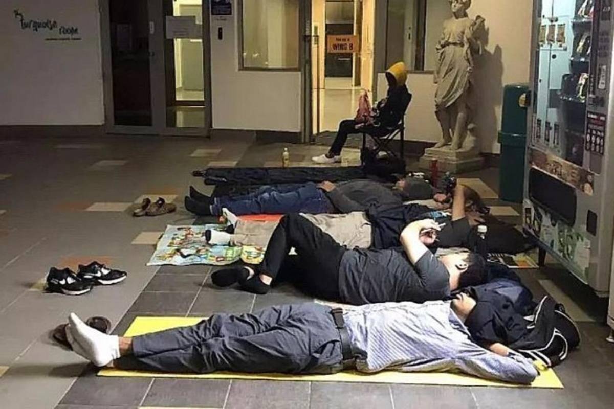 bố mẹ xin học cho con ảnh 1 bo me xin hoc cho con anh 1