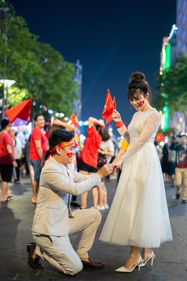 chup anh cuoi khi di bao anh 2