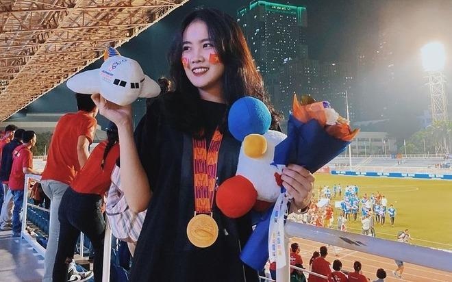 Ban gai Van Hau, Van Lam khong ngai ra nuoc ngoai co vu nguoi yeu hinh anh