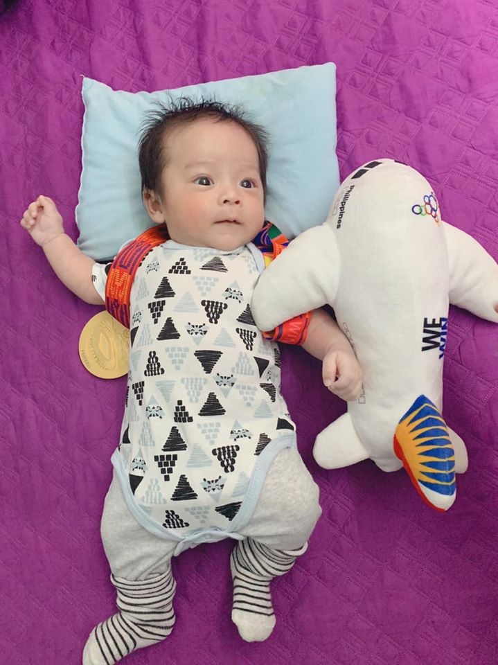 cầu thủ thương vợ chăm con ảnh 10 cau thu thuong vo cham con anh 10