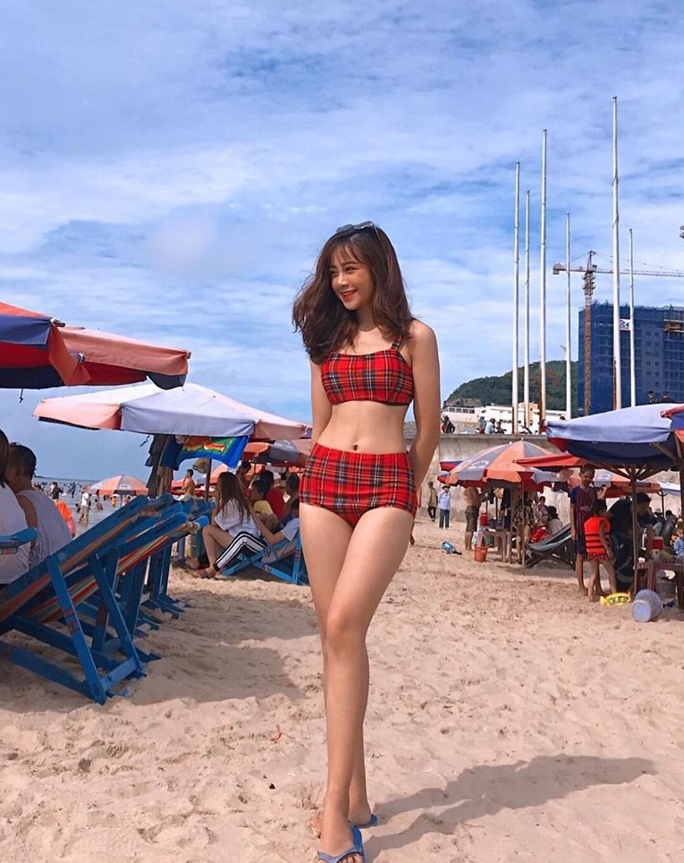 bạn gái cầu thủ mặc gợi cảm ảnh 8 ban gai cau thu mac goi cam anh 8