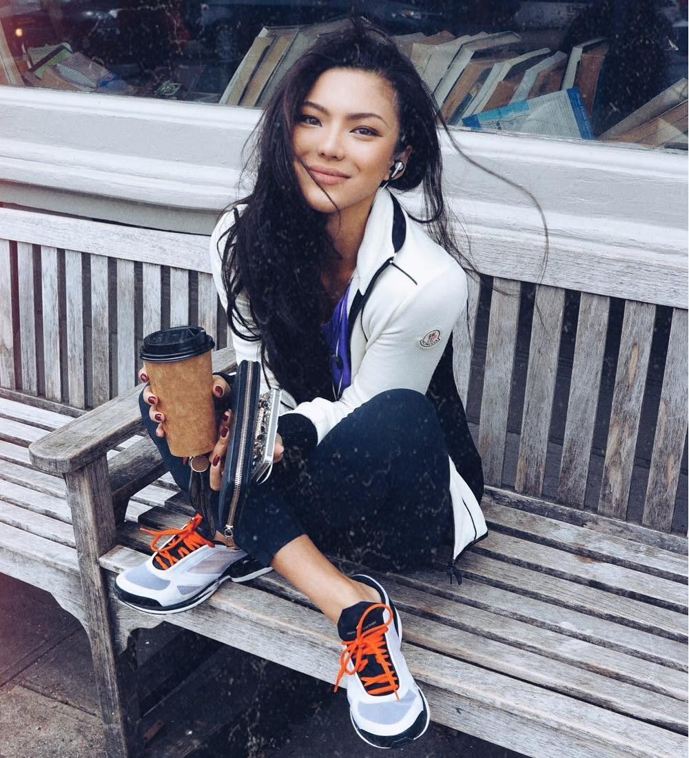 huan luyen vien yoga quyen ru anh 8