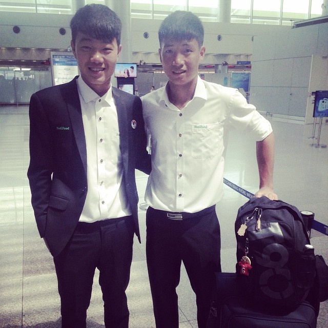 Bui Tien Dung gap Xuan Truong o Han Quoc anh 2