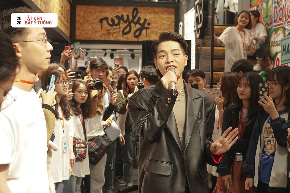 tat den bat y tuong 2020 anh 5