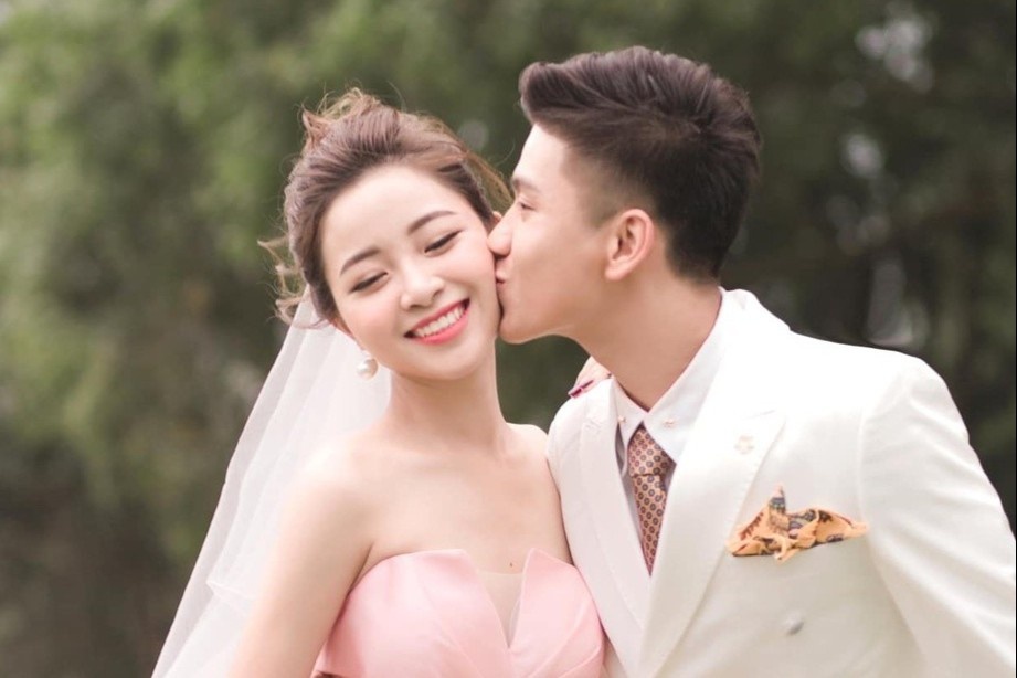 Hanh trinh 5 thang tu hen ho toi ket hon cua Phan Van Duc hinh anh