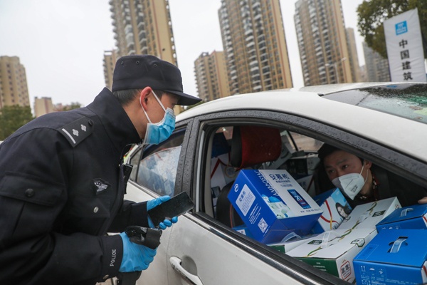 dich virus corona anh 4