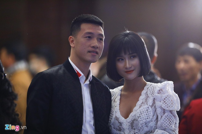 ban gai cau thu dap tra anh 5