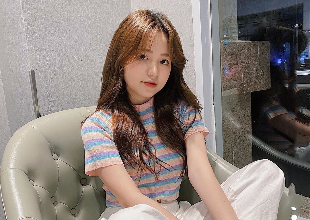 'Hot girl 1,52 m' buc xuc vi bi noi tiep xuc khach Anh mac Covid-19 hinh anh