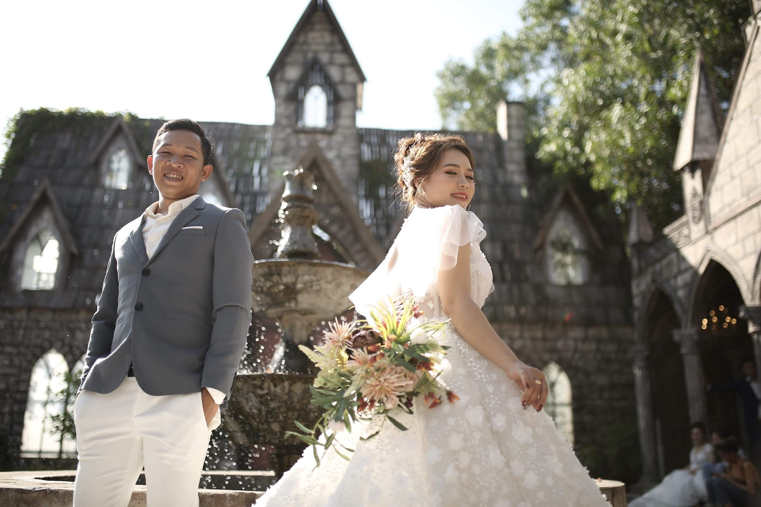 hoan cuoi vi covid-19 anh 2