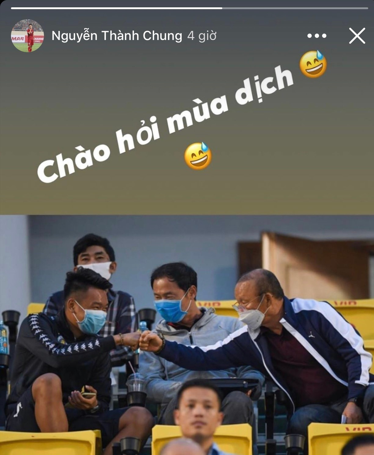 cau thu keu goi chong dich anh 5