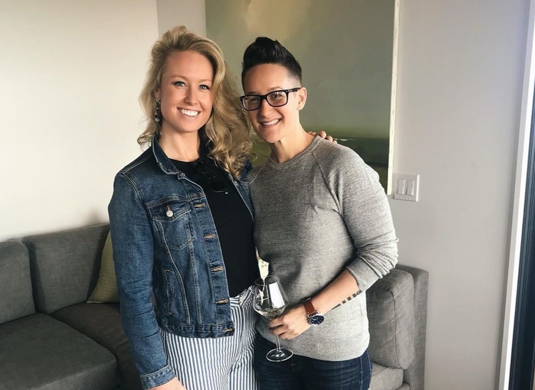 lam dam cuoi giua duong mua dich anh 2