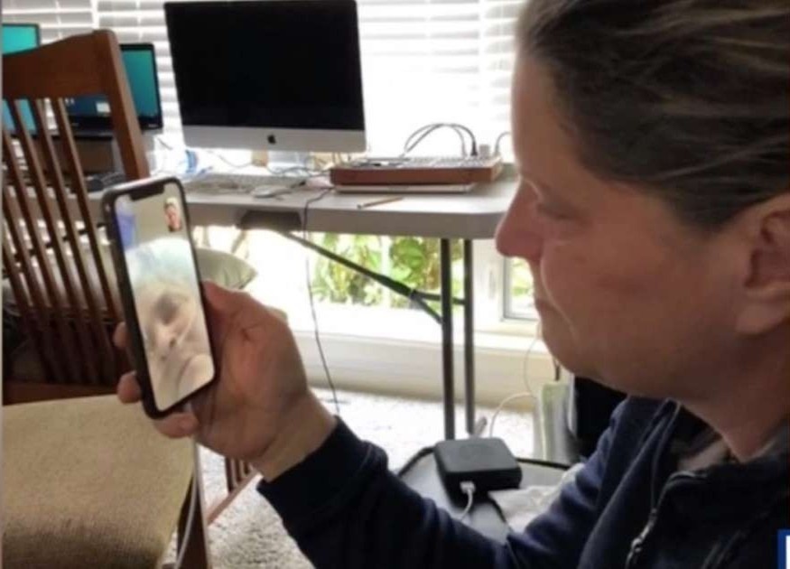 benh nhan covid-19 vinh biet gia dinh anh 1