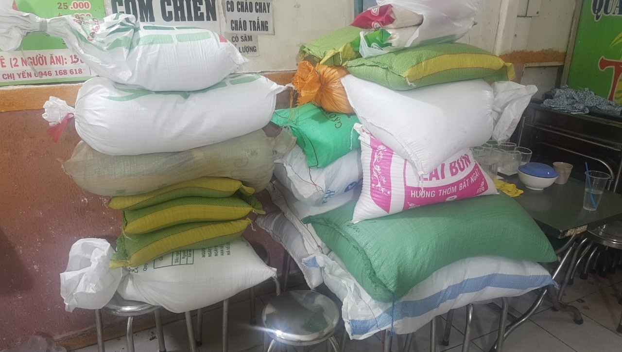 phat com mien phi cho nguoi ban ve so anh 3